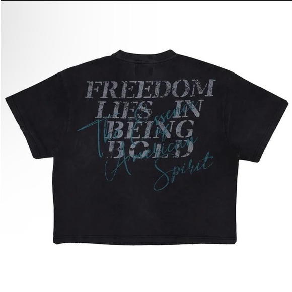 NWT Men’s Black First Row tee with design and rhinestone size small - Picture 4 of 4